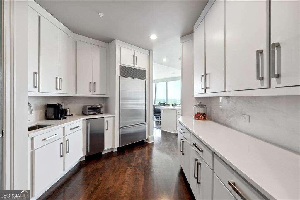 3344 Peachtree Road Atlanta - 20