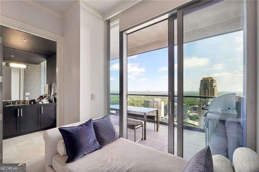 3344 Peachtree Road Atlanta - 27