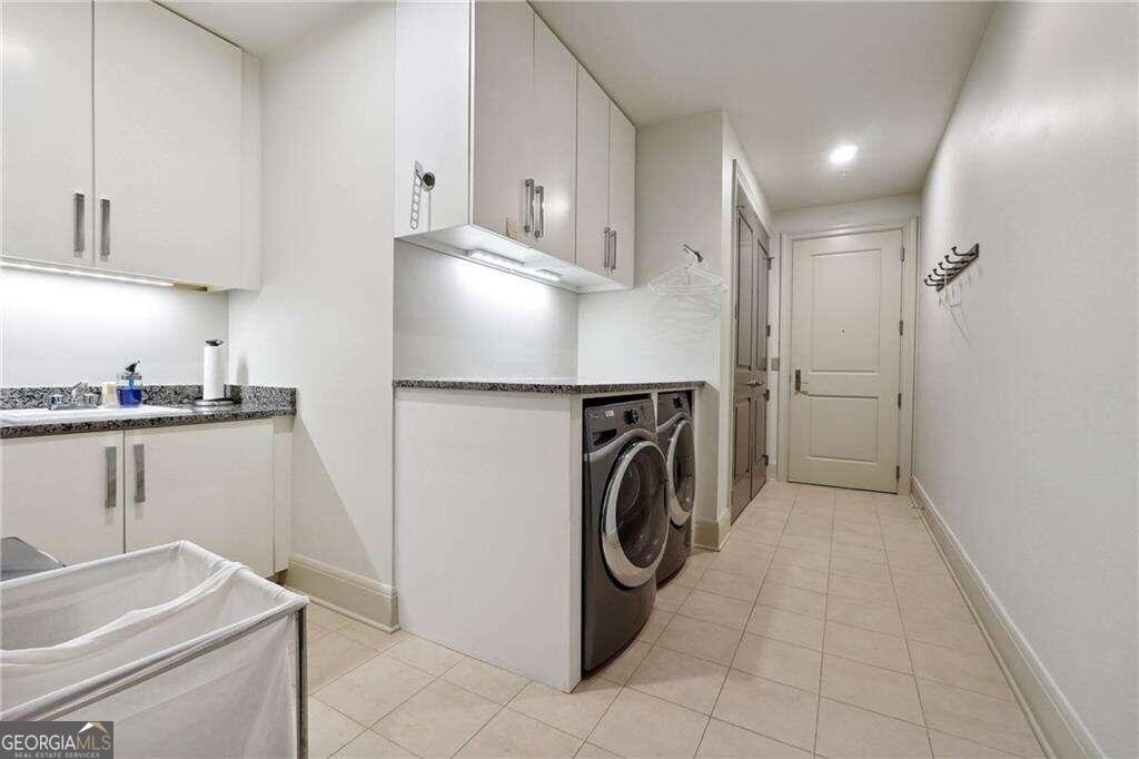 3344 Peachtree Road Atlanta - 29