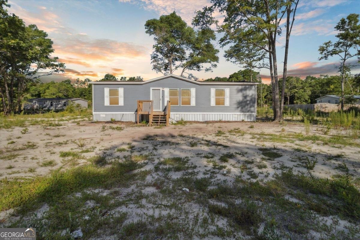 352 River Ridge Circle Jesup - 1
