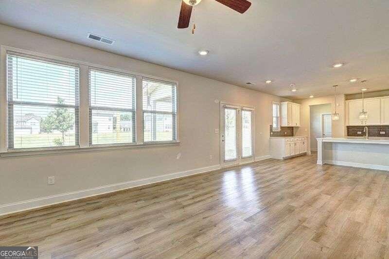 188 Blue Iris Court Winder - 4