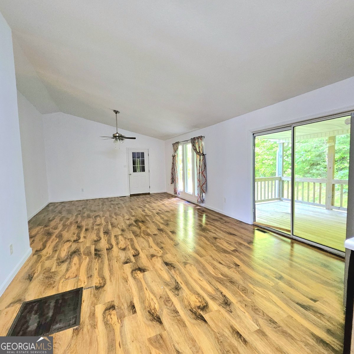 1493 Jones Creek Road Blairsville - 30