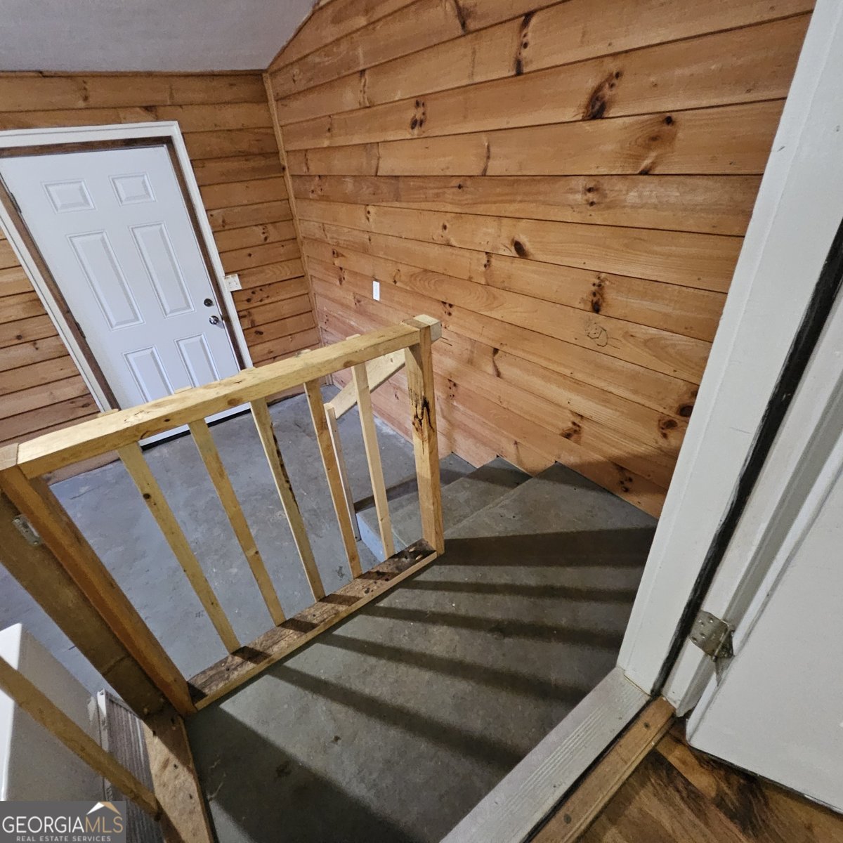 1493 Jones Creek Road Blairsville - 37
