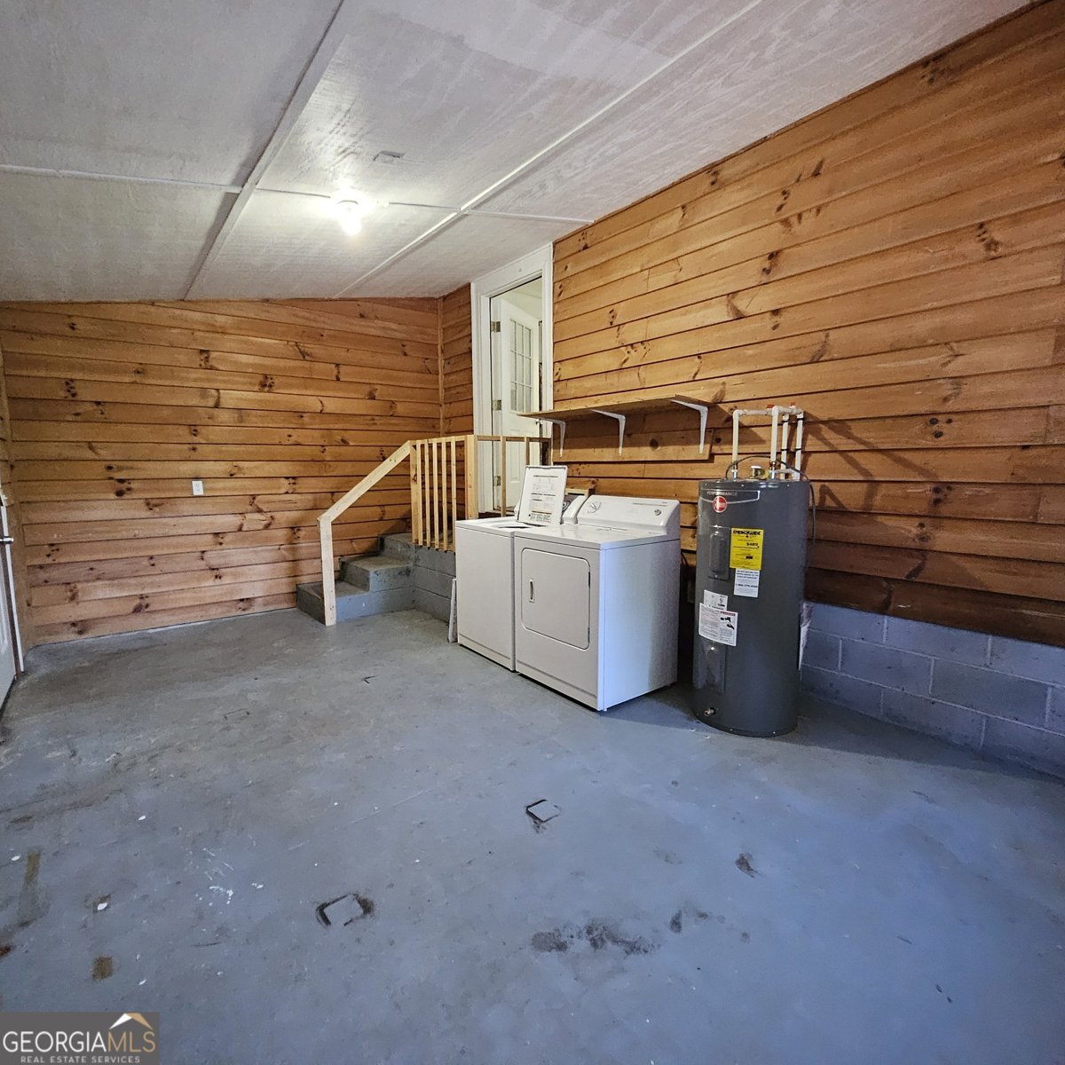 1493 Jones Creek Road Blairsville - 39