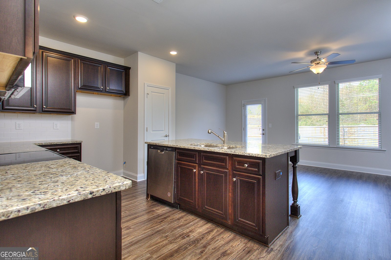 6104 Ripple Way South Fulton - 13