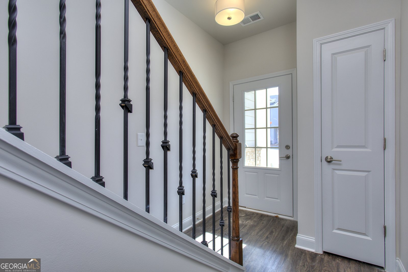 6104 Ripple Way South Fulton - 2