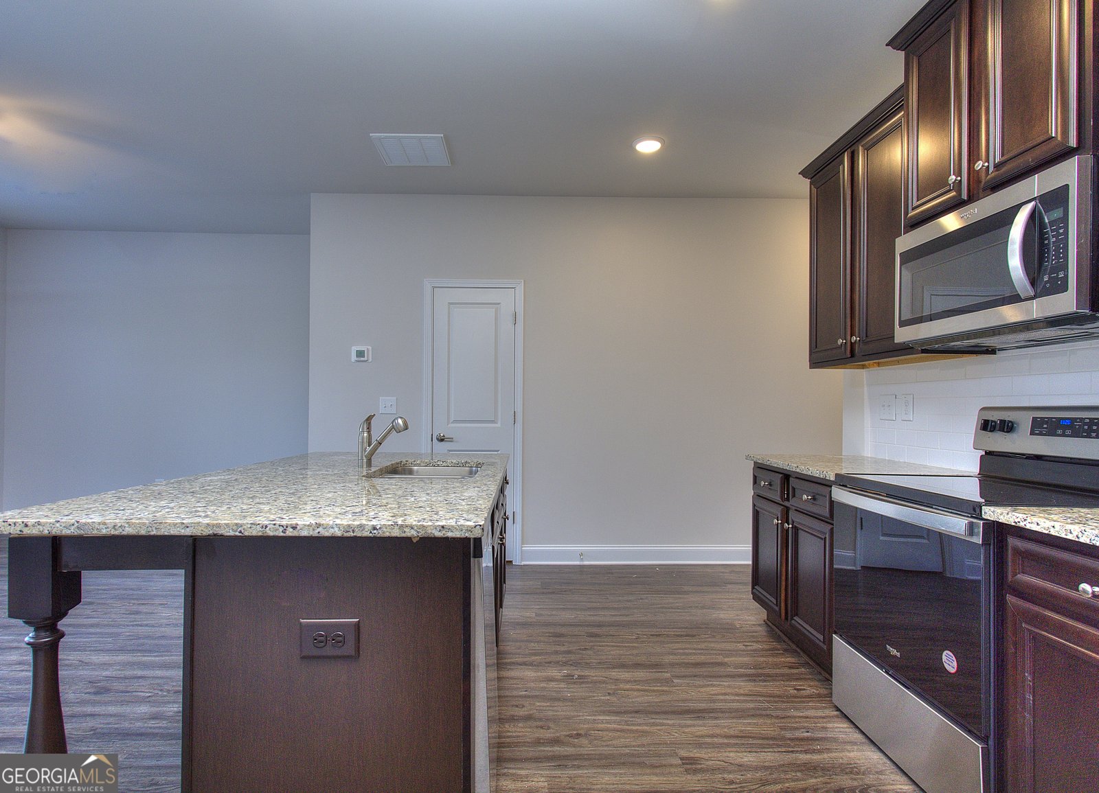 6104 Ripple Way South Fulton - 7