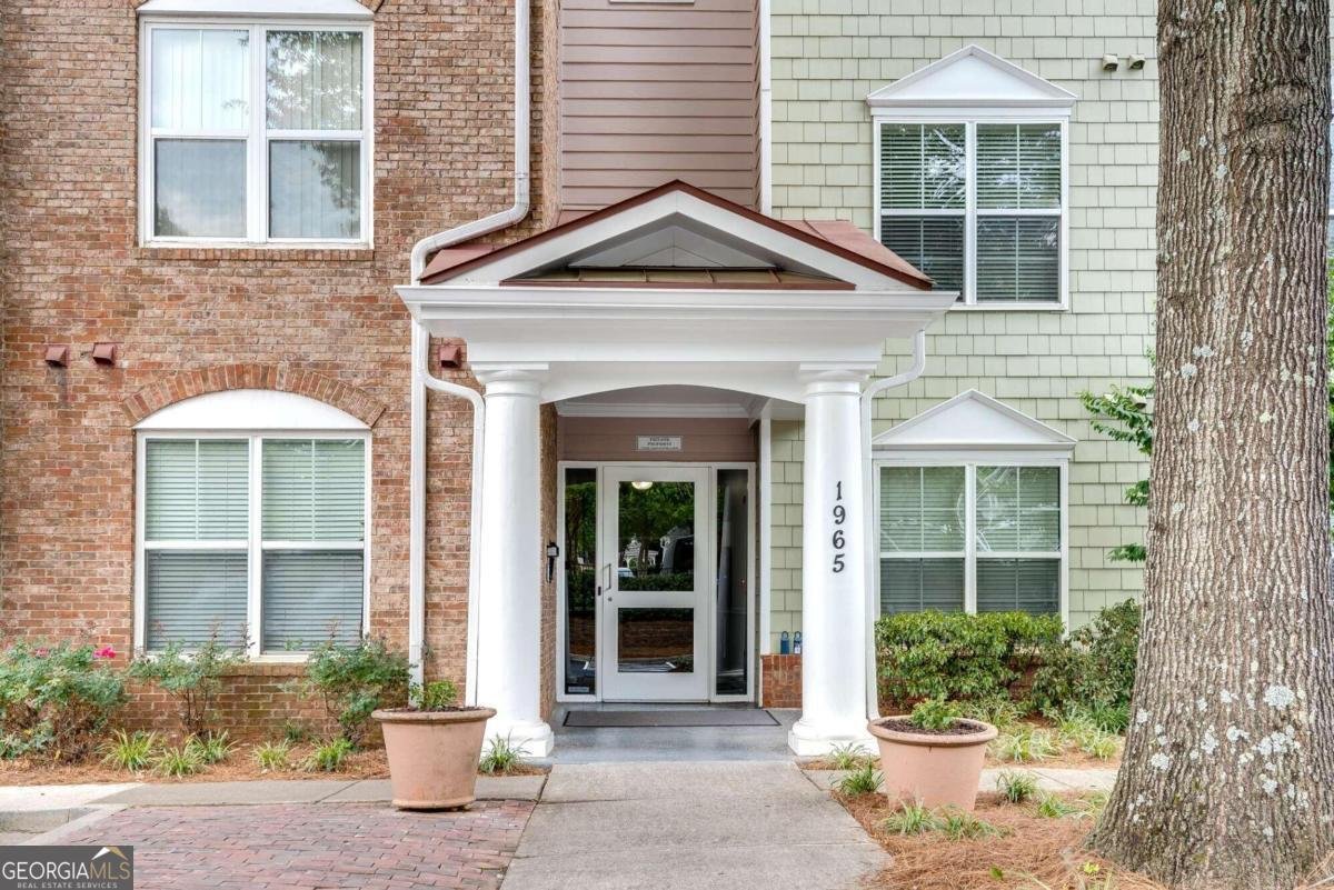 1965 Nocturne Drive Alpharetta - 1