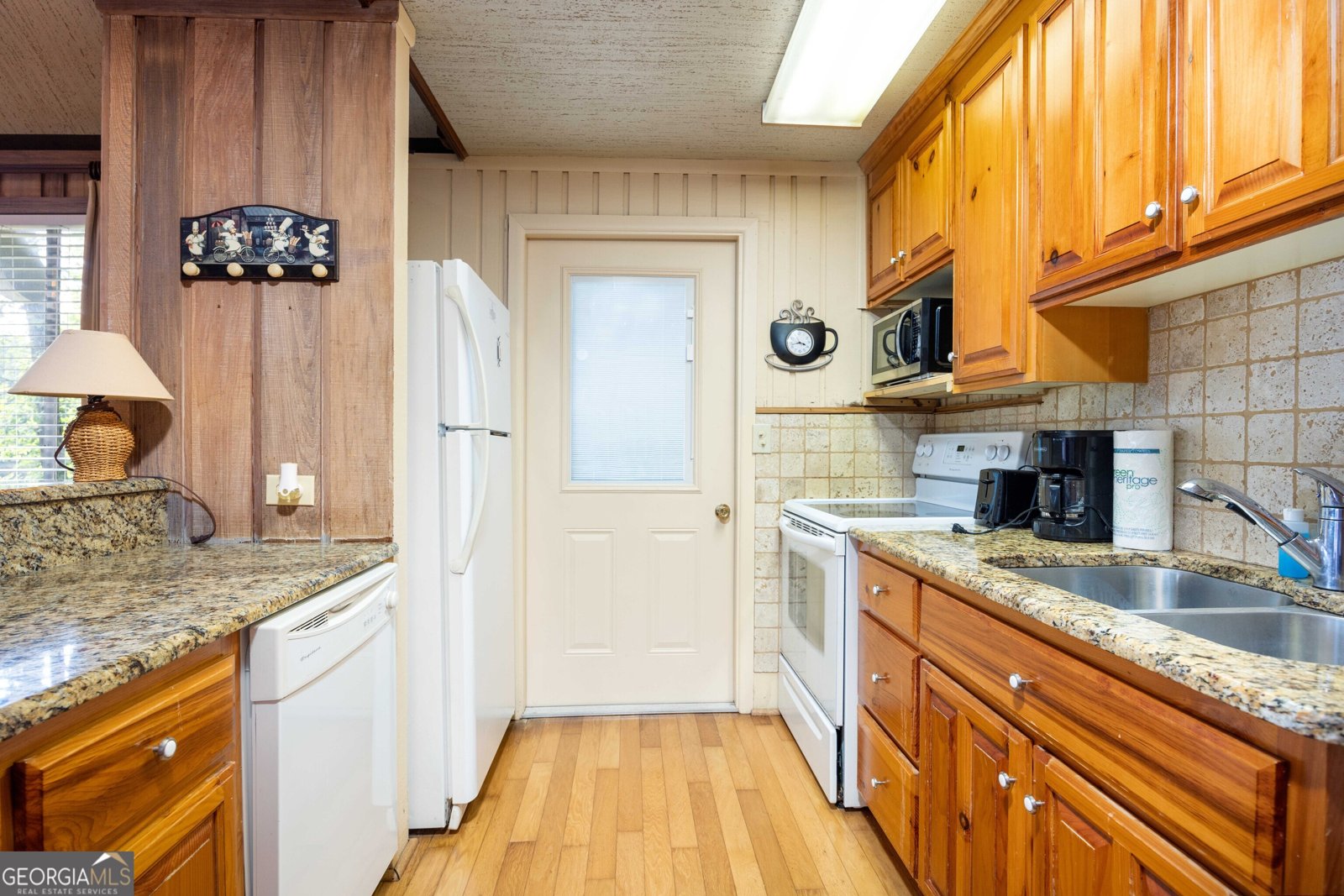 14475 Highway 18 Pine Mountain - 18