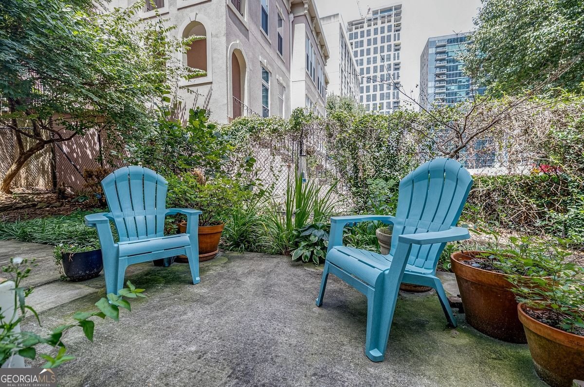 955 JUNIPER Street Atlanta - 43