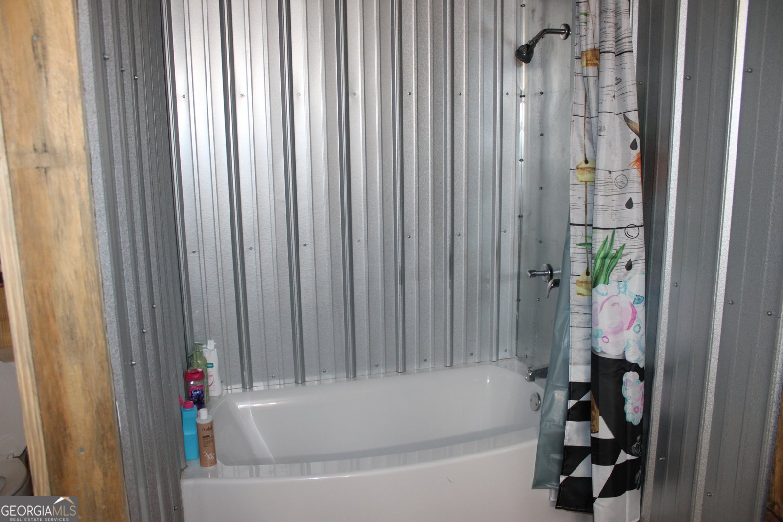 1058 COLLINS Road GORDON - 20