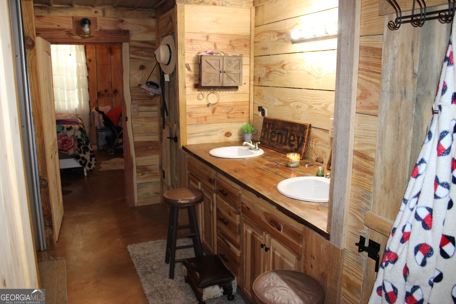 1058 COLLINS Road GORDON - 53