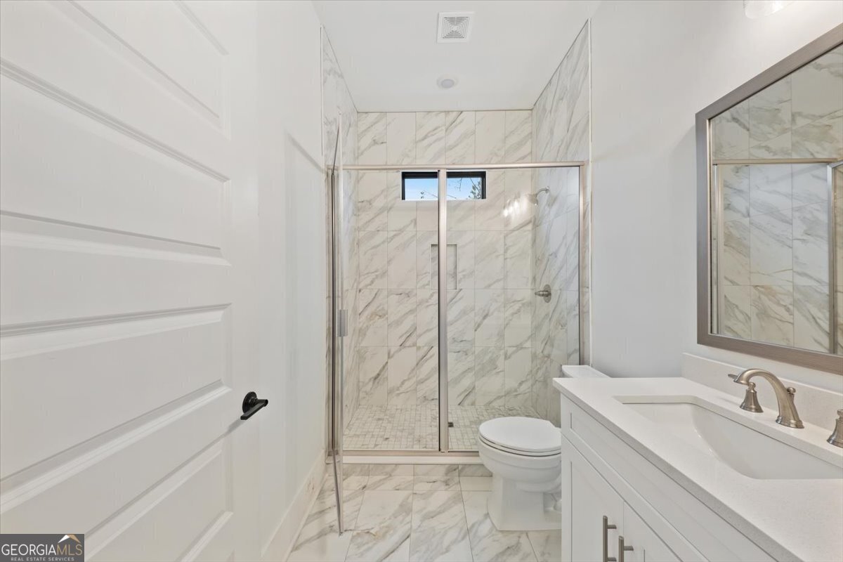 100 Tuxedo Circle Forsyth - 18