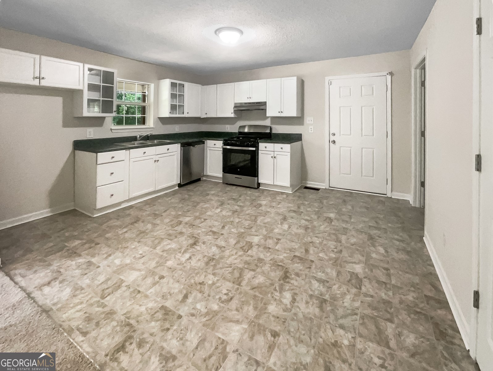 101 Dodd Street Fairburn - 2