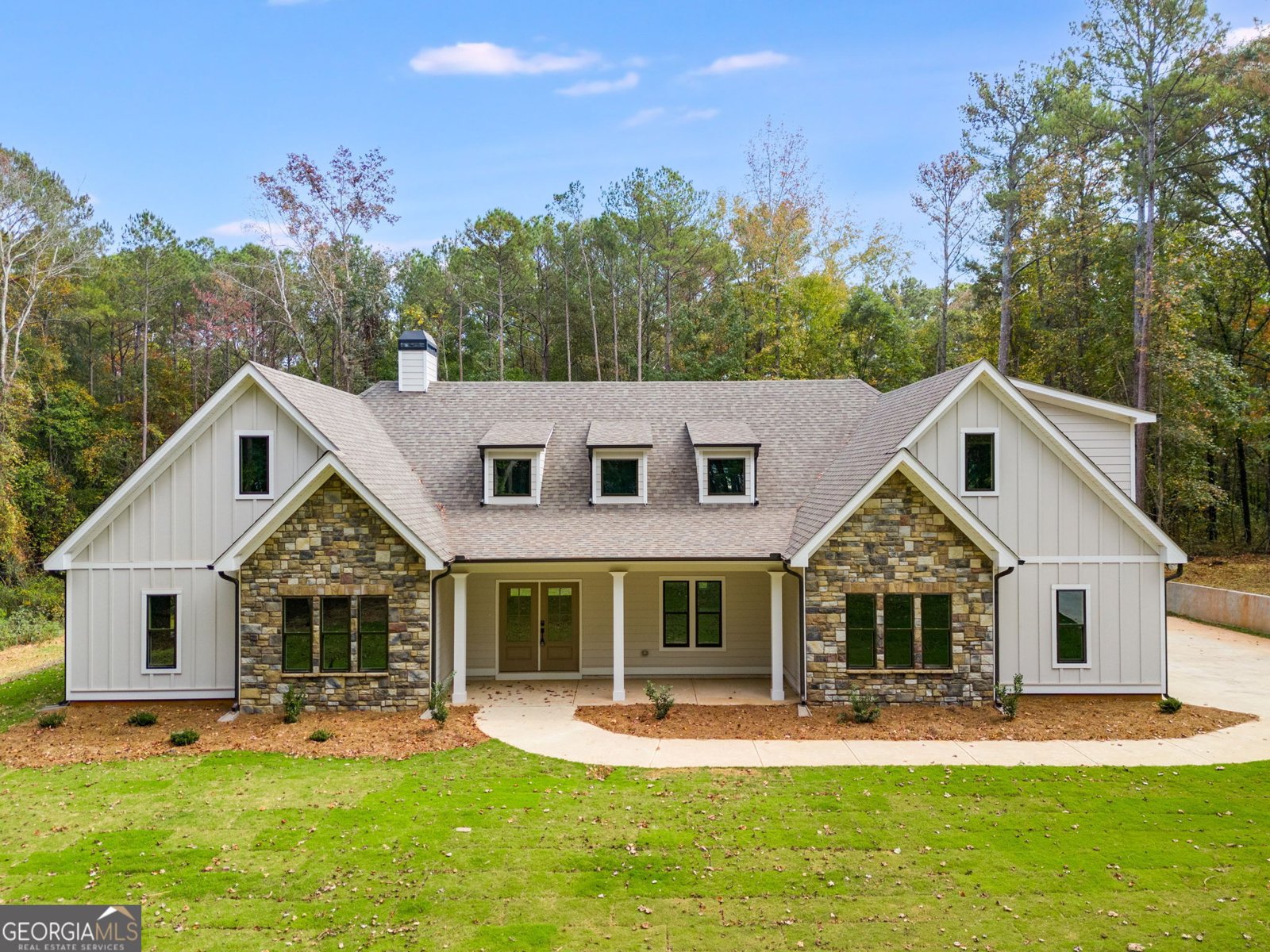 831 Banks Circle Carrollton - 1