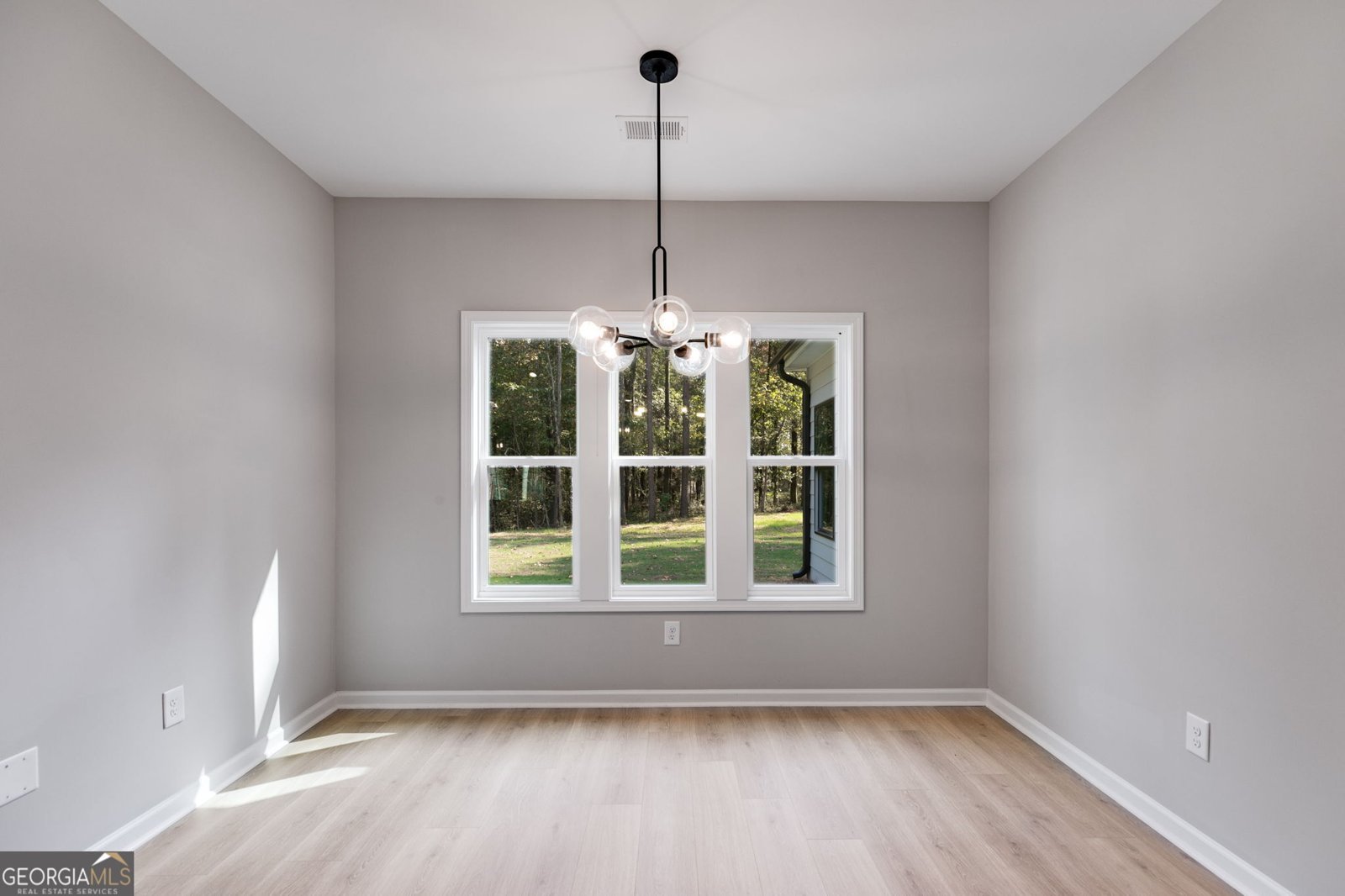 831 Banks Circle Carrollton - 17