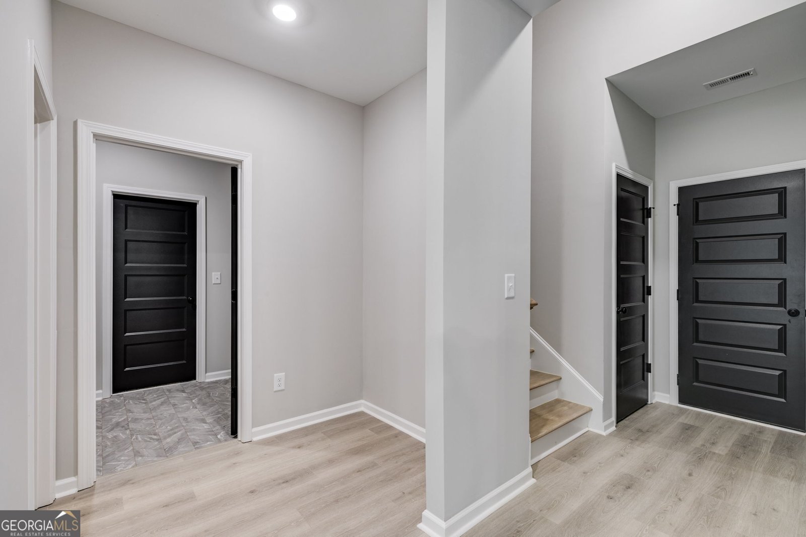831 Banks Circle Carrollton - 37