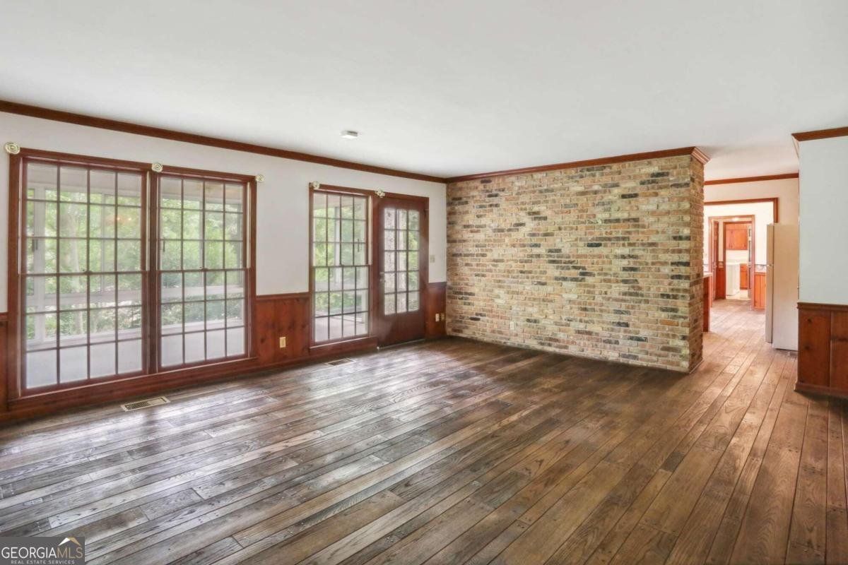 5622 Williamsburg Drive Norcross - 20