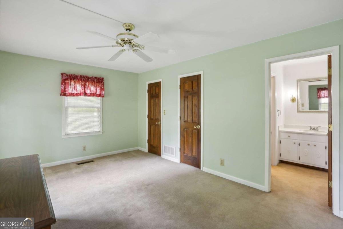 5622 Williamsburg Drive Norcross - 23
