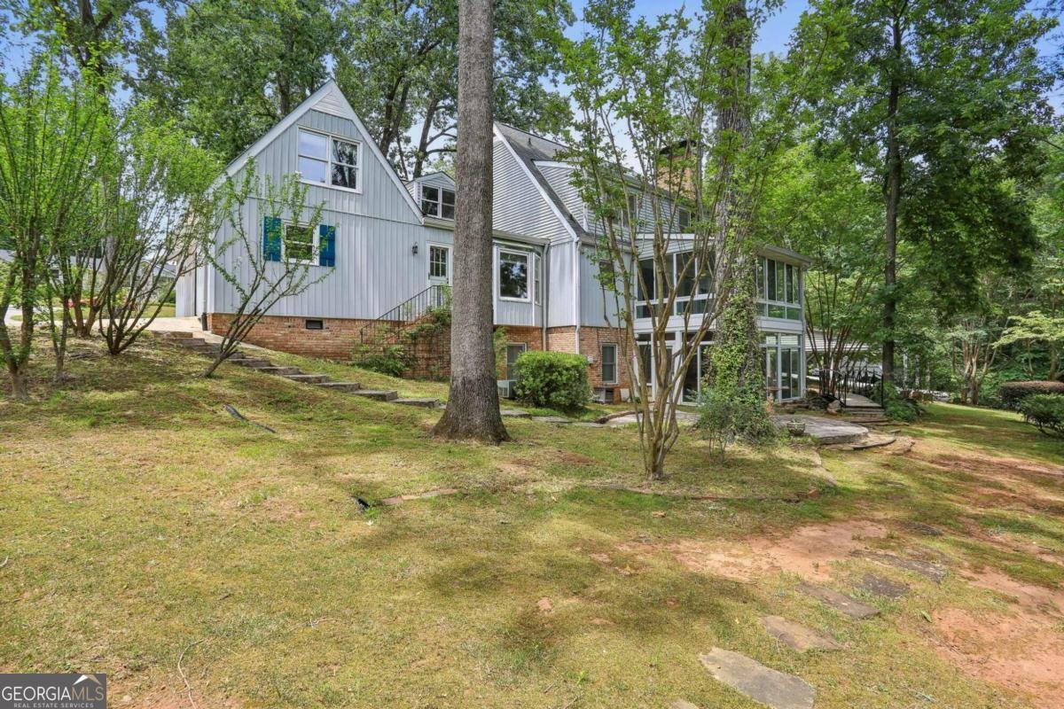 5622 Williamsburg Drive Norcross - 37
