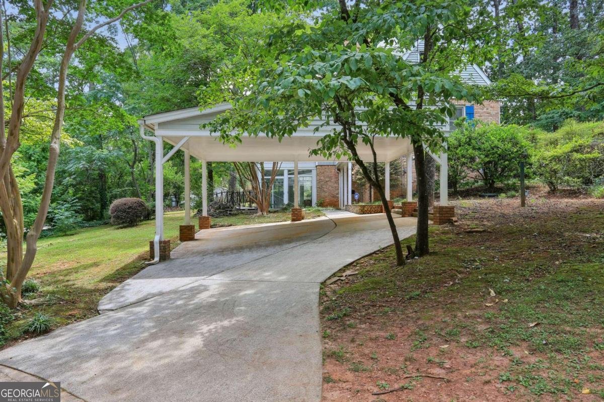 5622 Williamsburg Drive Norcross - 43