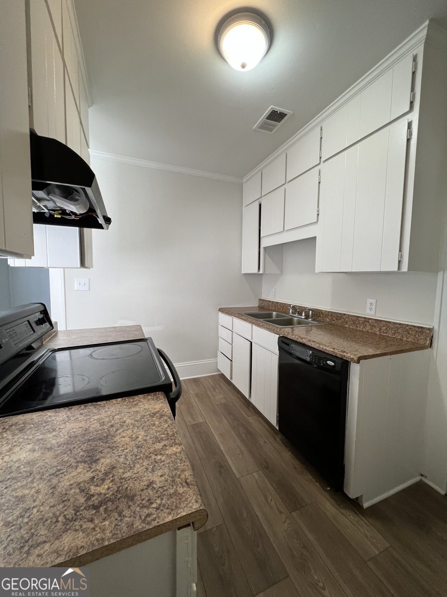4385 Mikado Avenue Macon - 14