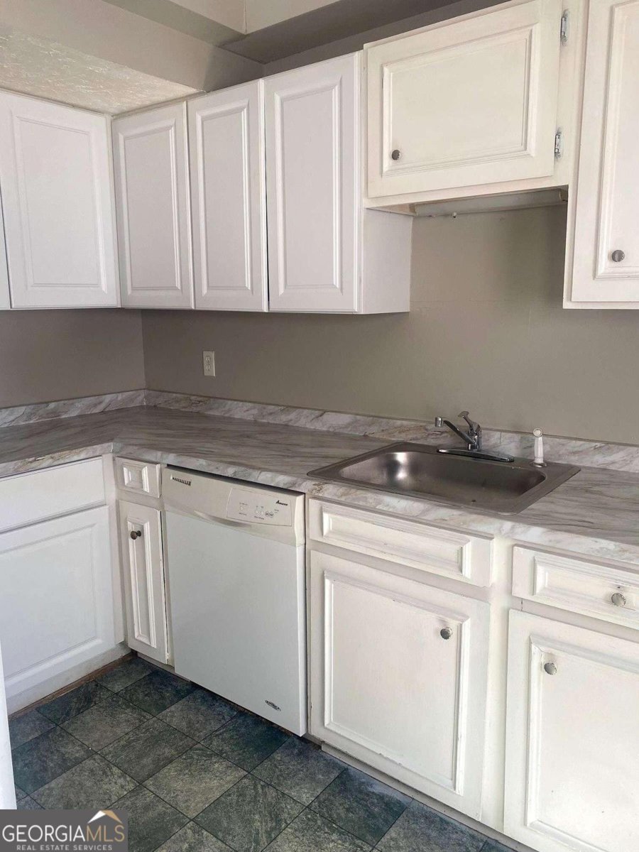 1235 Riverside Drive Gainesville - 4
