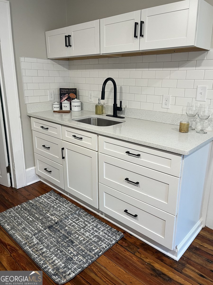 321 10th Street Griffin - 28