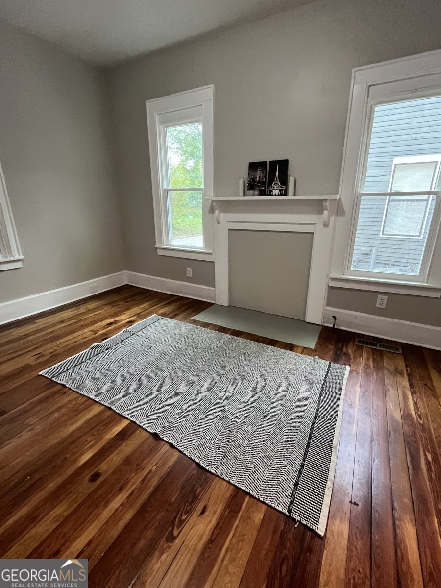 321 10th Street Griffin - 8