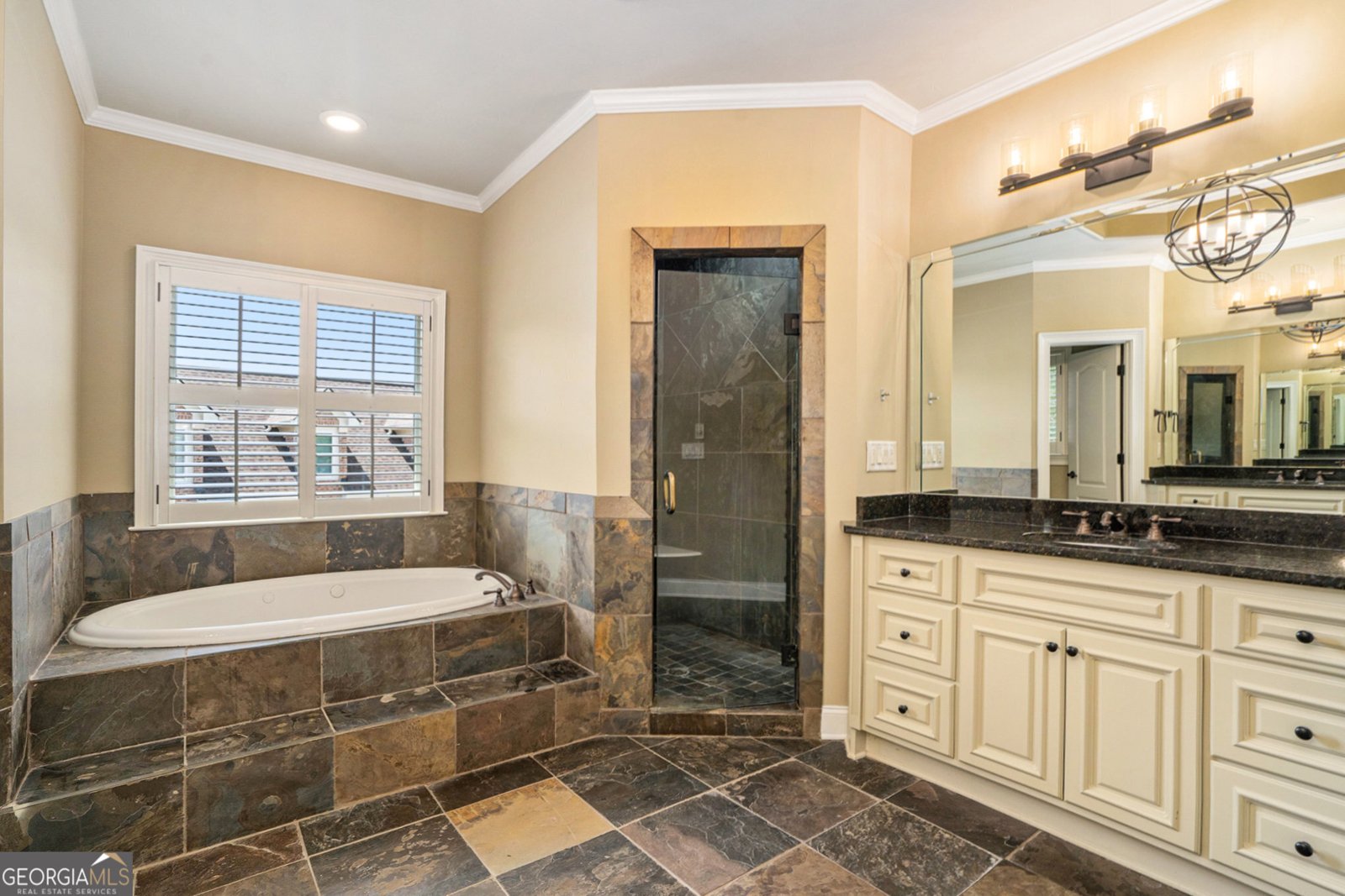 2317 Crimson King Drive Braselton - 34