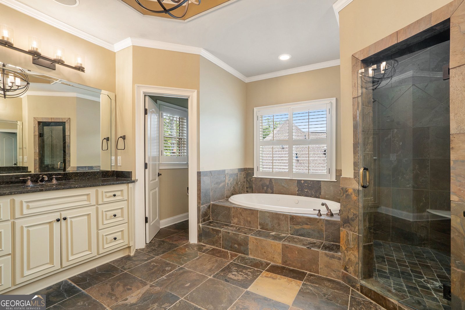 2317 Crimson King Drive Braselton - 36
