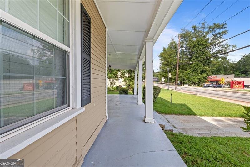 6860 MAIN Street Lithonia - 4