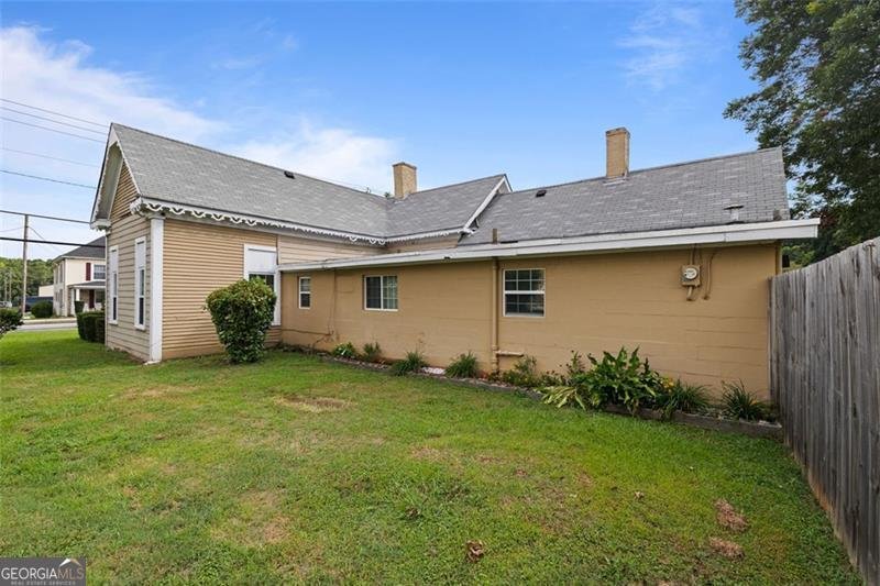 6860 MAIN Street Lithonia - 7