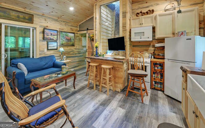 605 White Street Hiawassee - 11