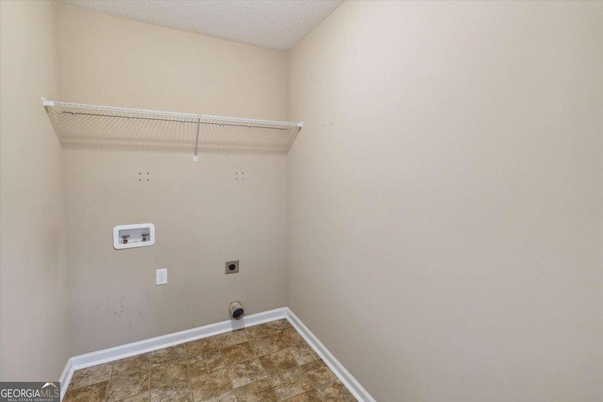 733 Mustang Lane Ne Ludowici - 10