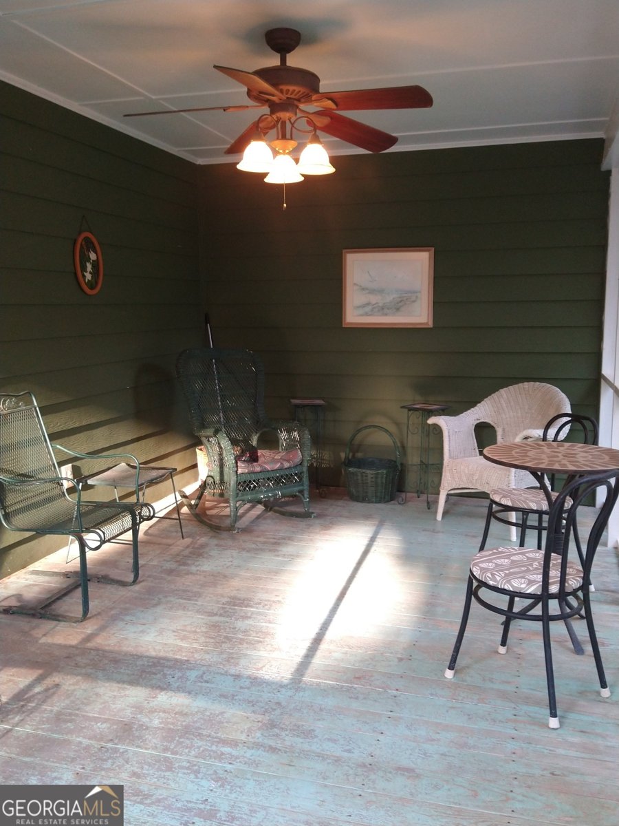 526 Riverbend Road Lavonia - 15