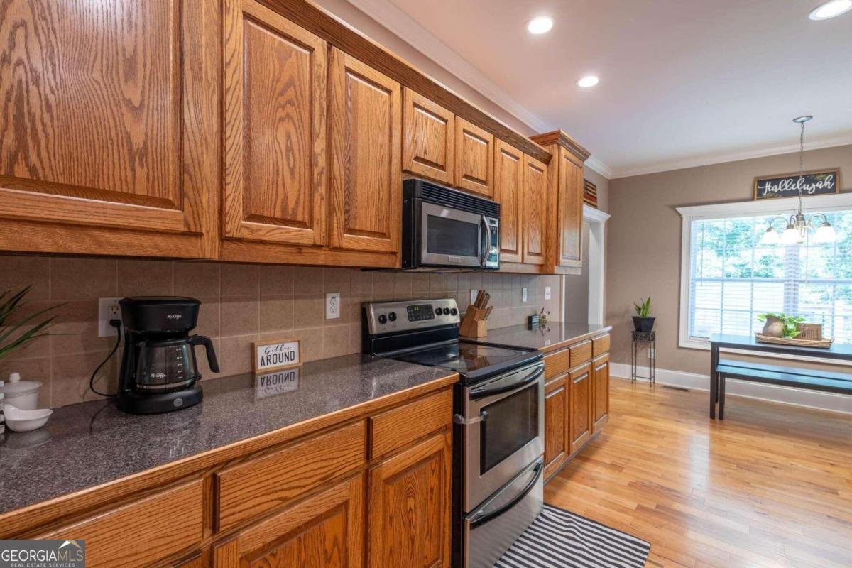 637 HOLLOWAY Hollow Monticello - 15