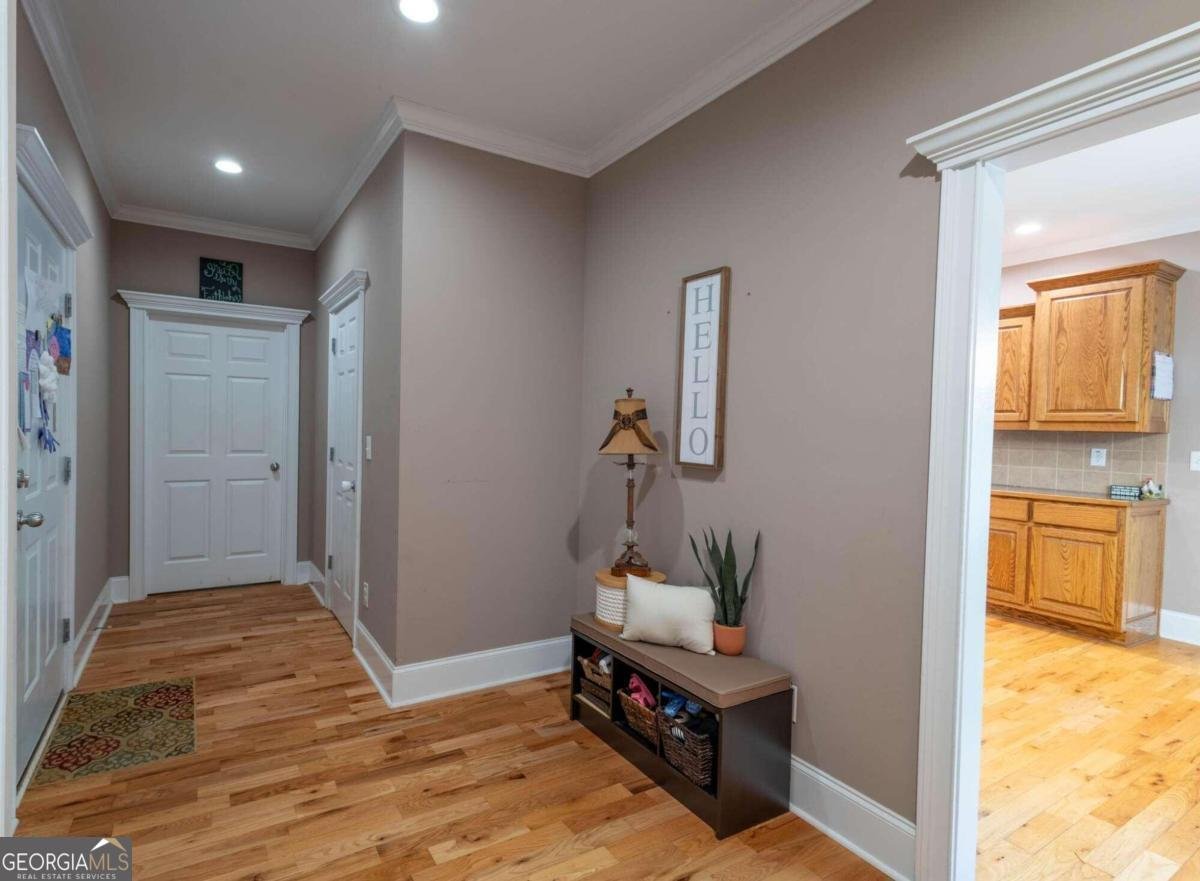 637 HOLLOWAY Hollow Monticello - 19