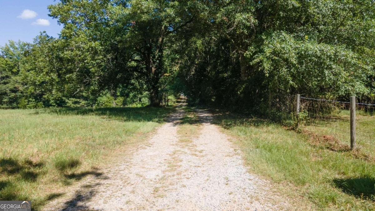 637 HOLLOWAY Hollow Monticello - 45