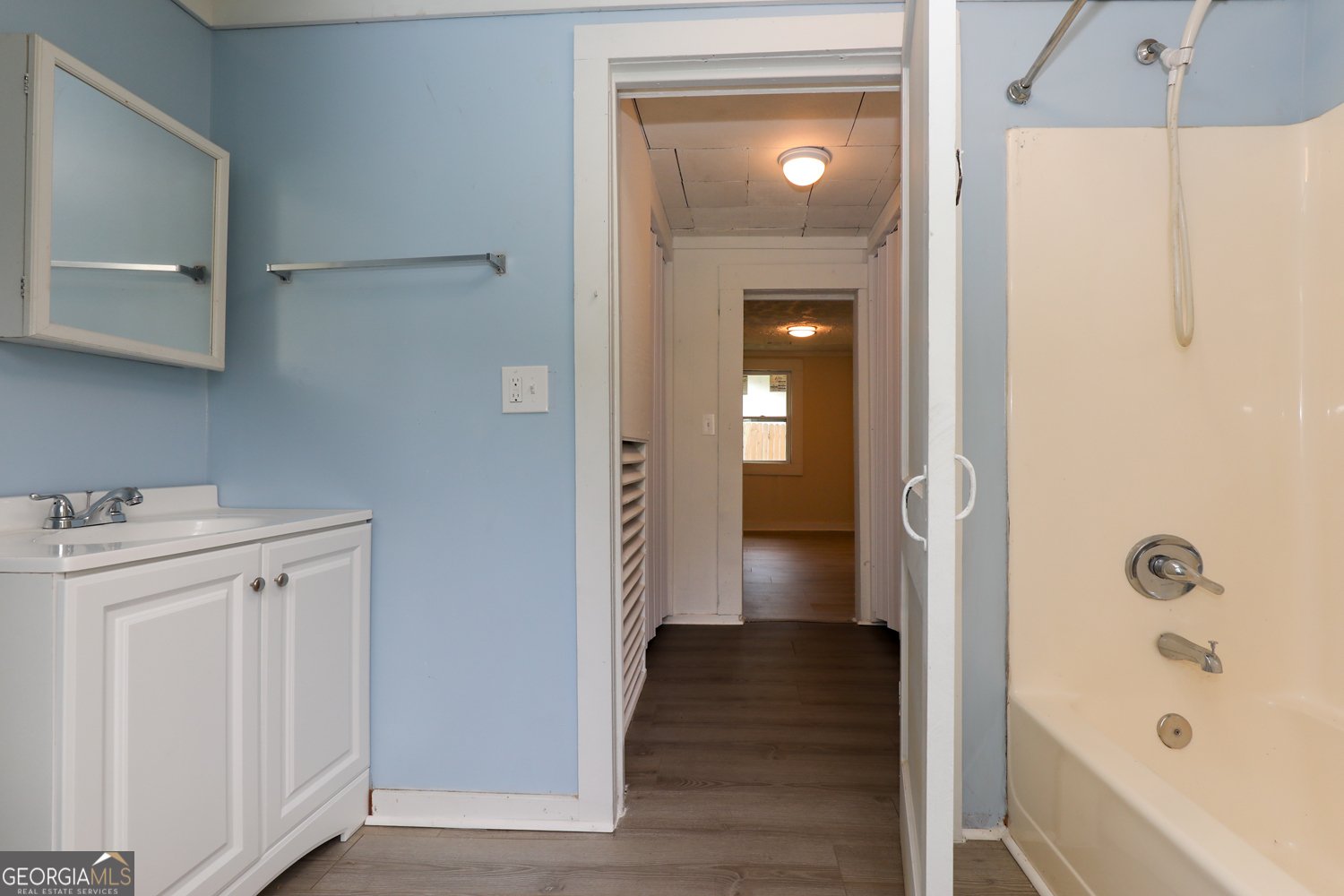 211 Blair Street Tiger - 11