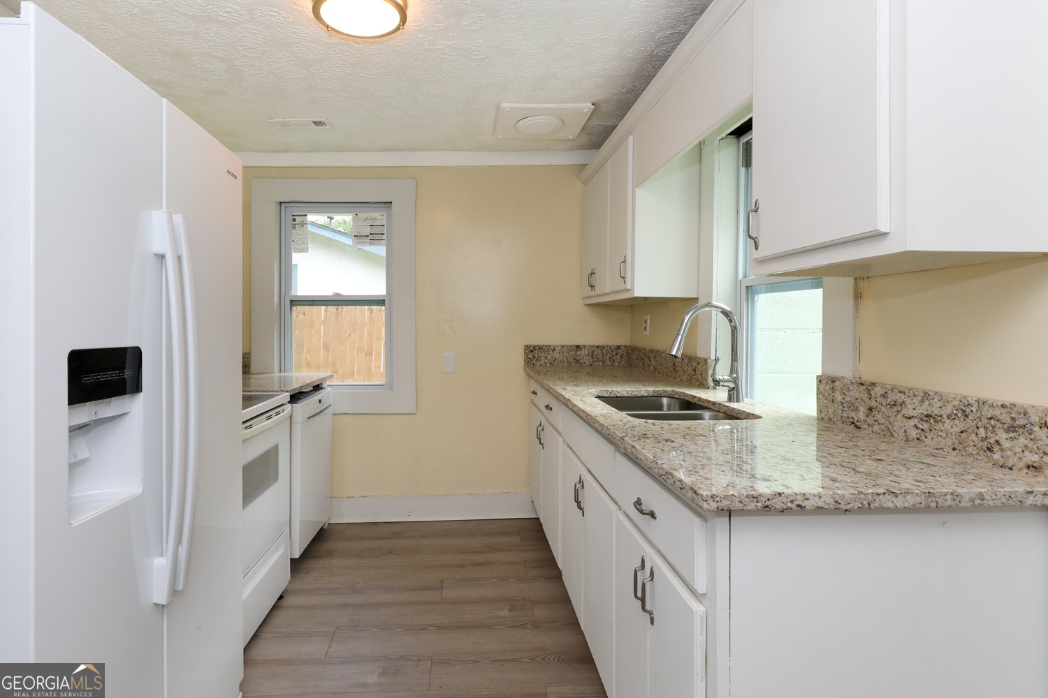 211 Blair Street Tiger - 7