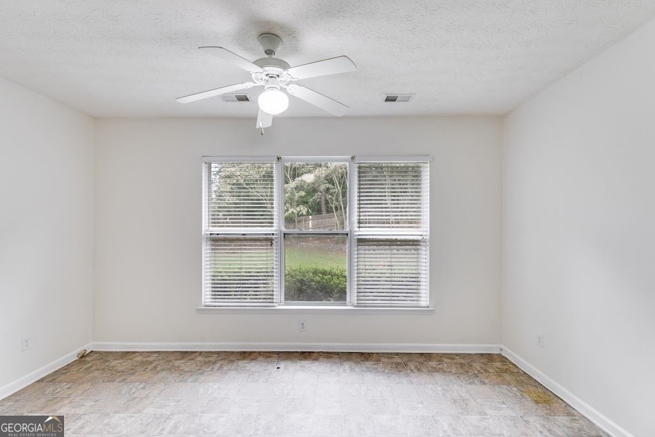 5501 Somer Ridge Court Douglasville - 5