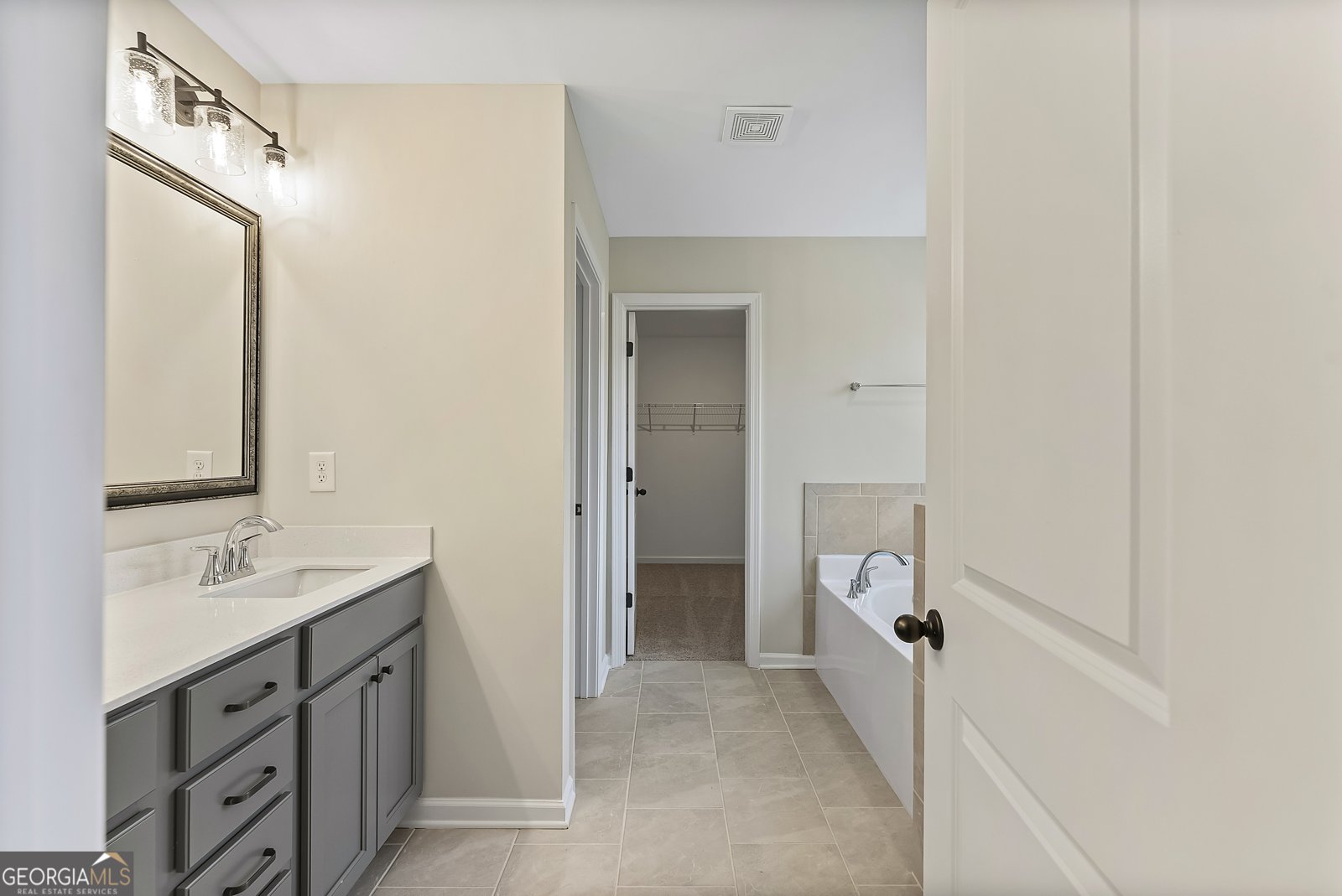 575 Mountain View Road Hamilton - 2