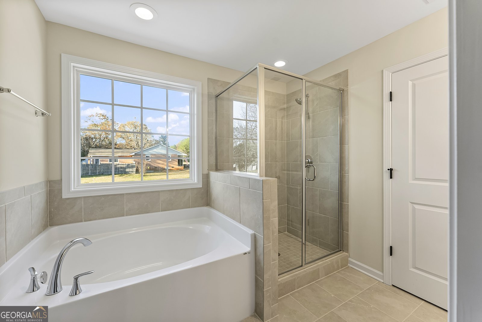 575 Mountain View Road Hamilton - 4