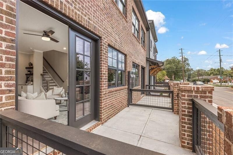 945 Willingham Drive Hapeville - 38