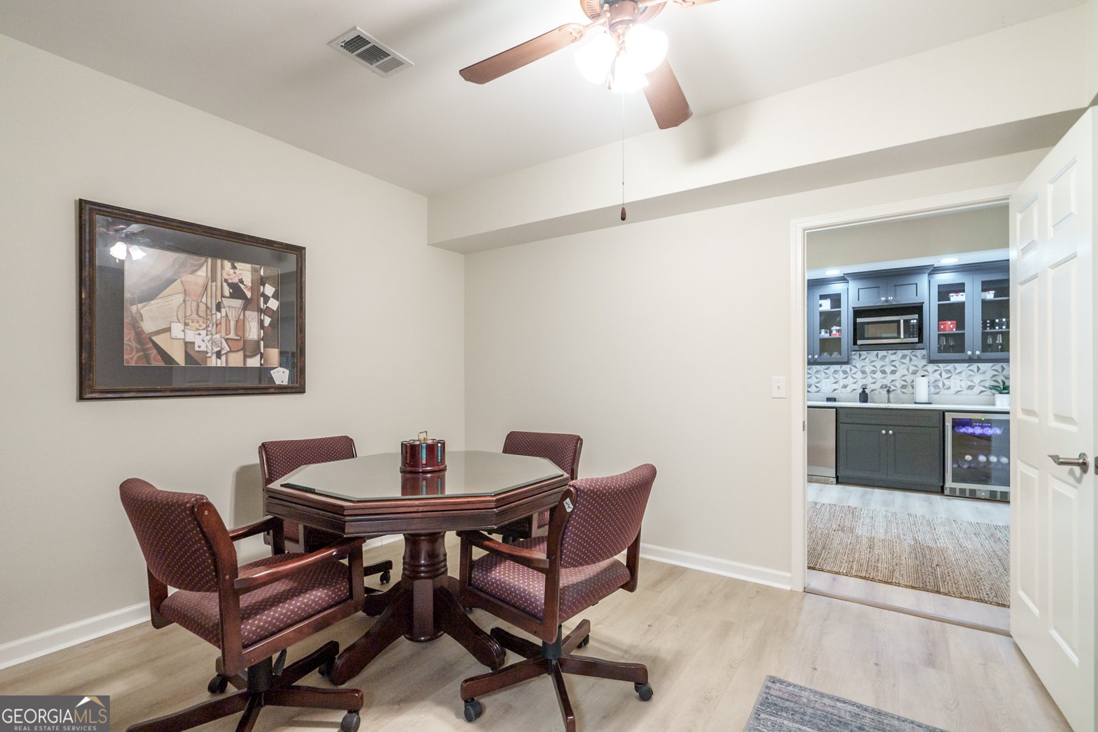 1021 Ridge Terrace Greensboro - 77