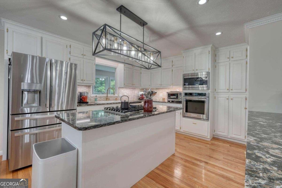 946 Barefoot Road Hiawassee - 12