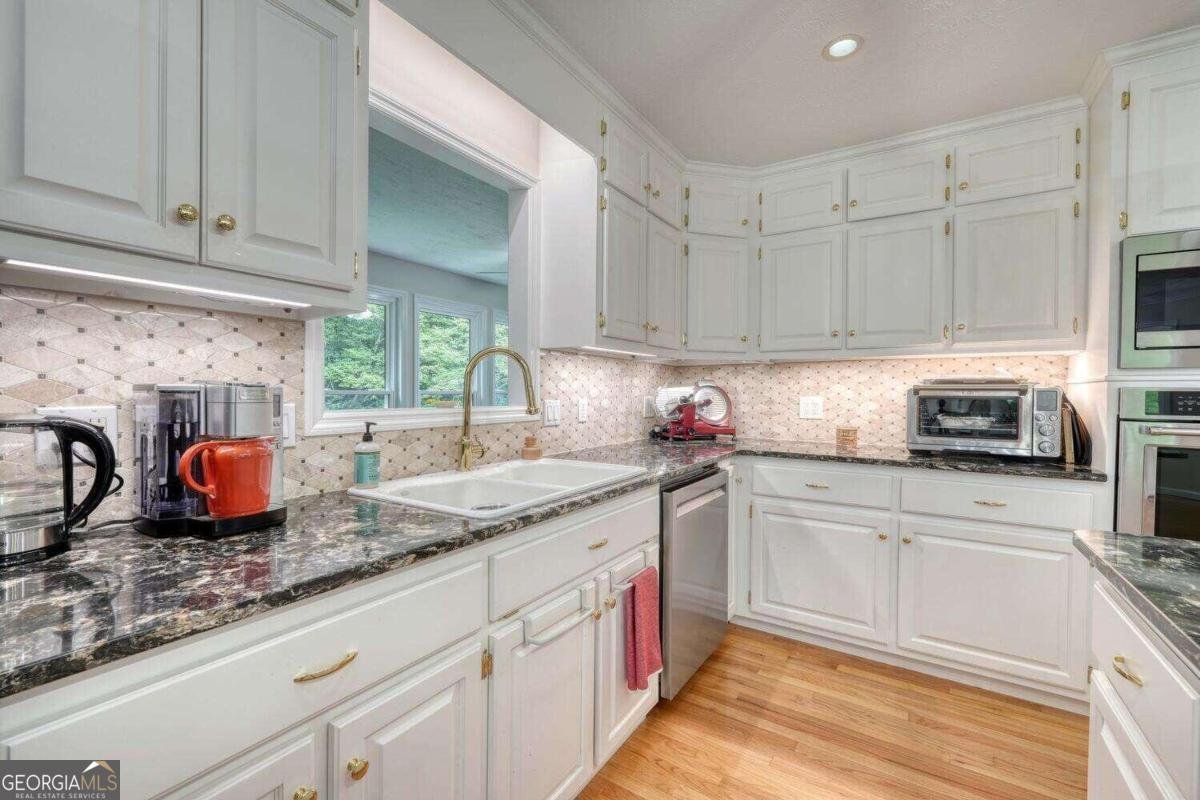 946 Barefoot Road Hiawassee - 7