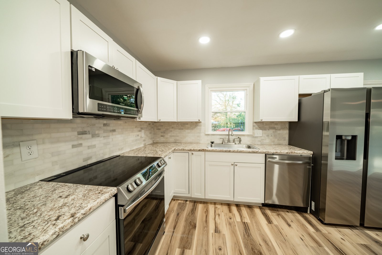 303 Laurie Lane Warner Robins - 3