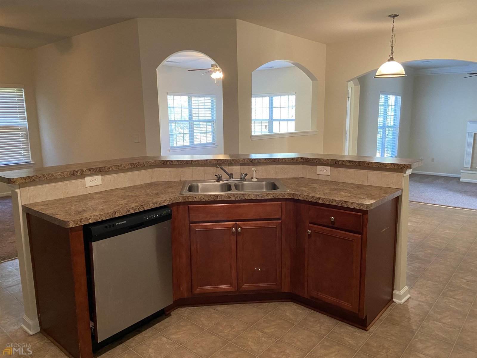 7495 St David Street Fairburn - 6